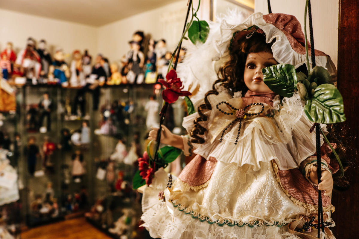 3cookeville-doll-museum-silverlight-travel